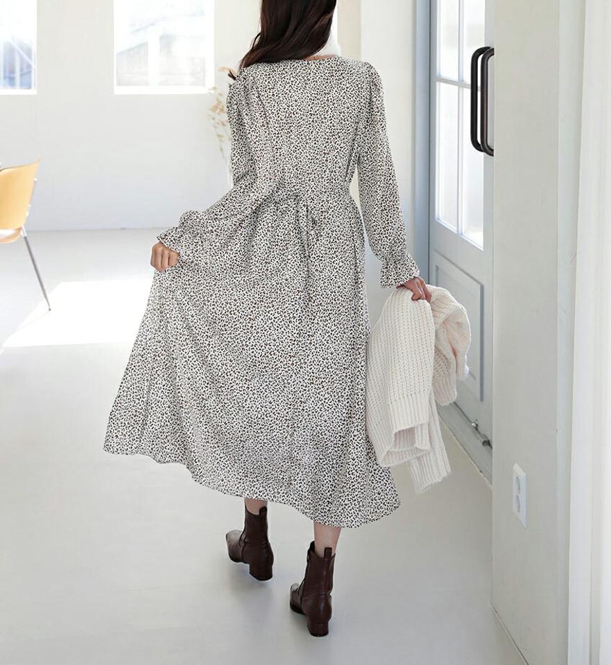 レオパードVネックワンピース・全3色・t61269 レディース 【ops】韓国 ファッション ワンピース ロング フレア Aライン 長袖 パフスリーブ タック パターン 柄 アニマル柄 ヒョウ柄 薄手 カジュアル 秋 冬