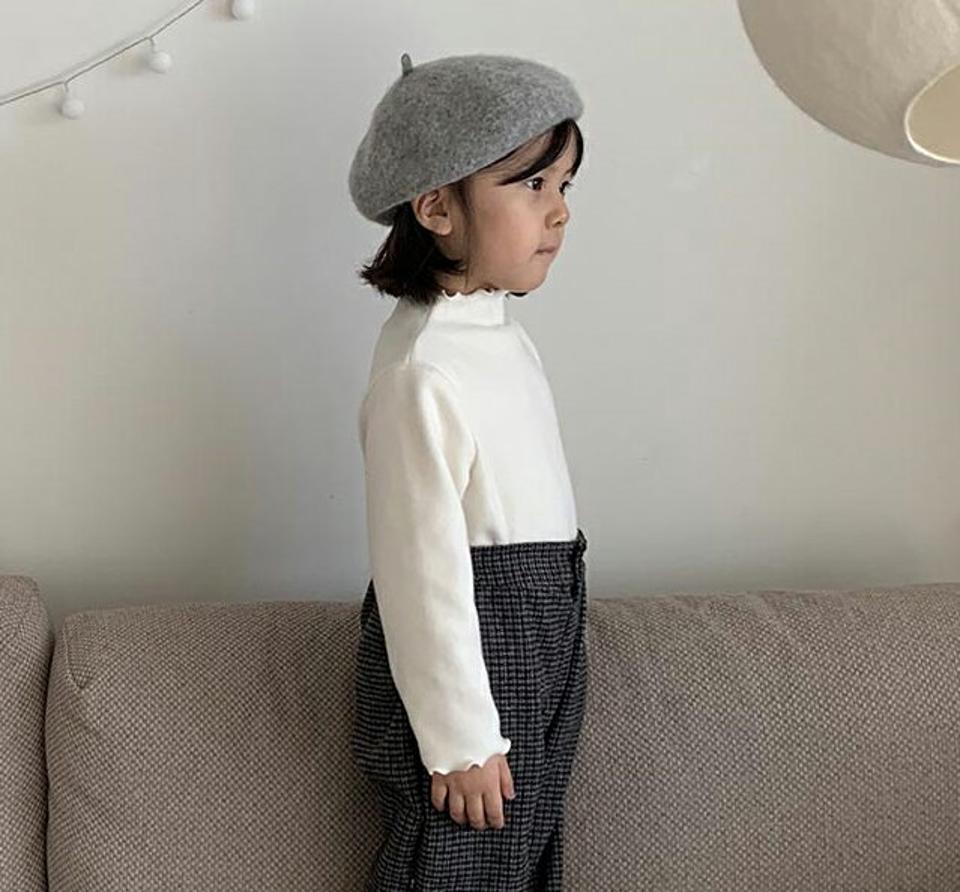 【キッズ30%OFF】起毛フリルハーフネックTシャツ(junior)・u09567 キッズ 【9~17才】【tops】【韓国 ファッション トップス Tシャツ カットソー モックネック ハーフネック 無地 ウェーブヘム 長袖 女の子 キッズ 子供 こども 子供服 通学 小学生 ジュニア 秋 冬】【KIDS】