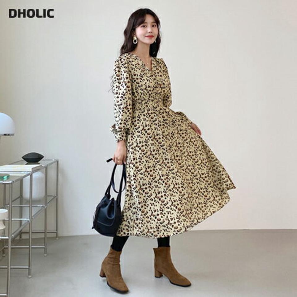 レオパードロングワンピース・全2色・b56477 レディース 【ops】【韓国 ファッション ワンピース ロング Vネック フレア Aライン 長袖 パターン 柄 ヒョウ柄 アニマル柄 カジュアル 秋 冬】