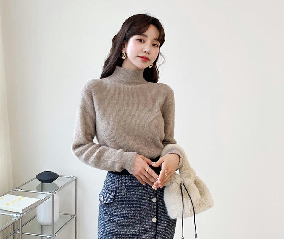 ファータッチルニット・全4色・t56495 レディース 【tops】【韓国 ファッション トップス ニット ハーフネック ハイネック 長袖 ハイゲージ ルーズ シャギーニット ブークレ きれいめ ソフト やわらかい フェザー カジュアル 秋 冬】