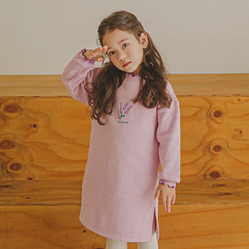 裏起毛ウェーブ花柄刺繍ワンピース(pink)・p009865 キッズ【3~8才】【ops】【ワンピース 長袖 ミディ丈 ミディワンピース 花柄 フラワー 刺繍　裏起毛 可愛い かわいい 女の子 冬 韓国 韓国子供服 子供 こども 子供服 こども服】【KIDS】
