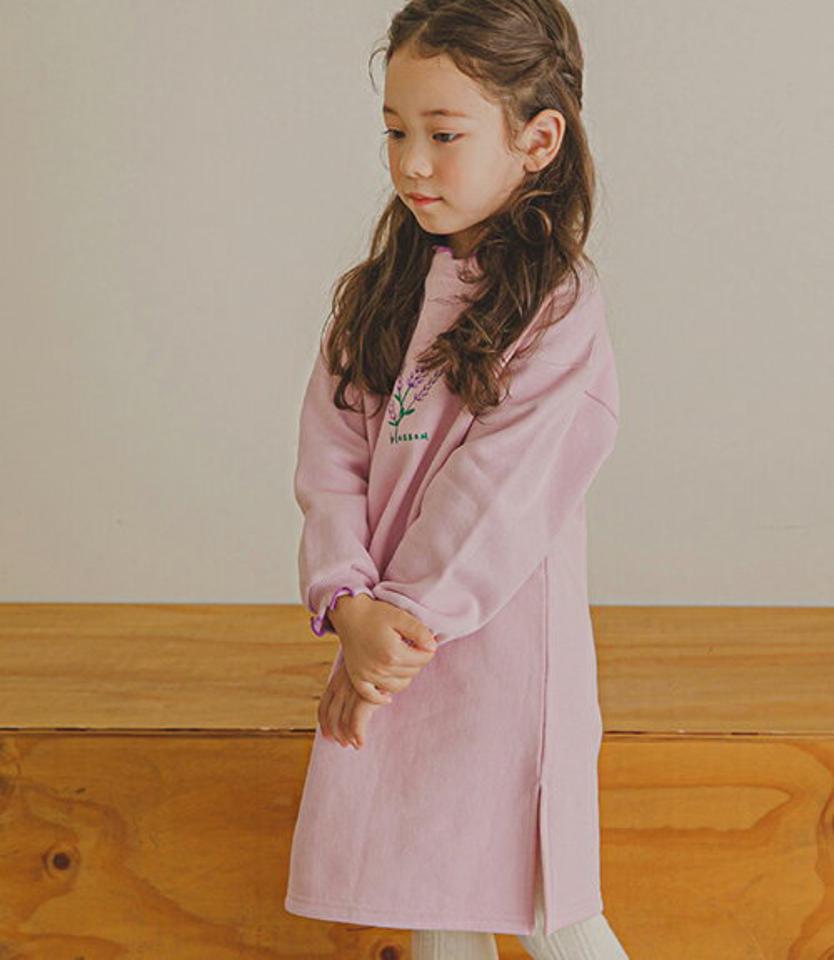 裏起毛ウェーブ花柄刺繍ワンピース(pink)・p009865 キッズ【3~8才】【ops】【ワンピース 長袖 ミディ丈 ミディワンピース 花柄 フラワー 刺繍　裏起毛 可愛い かわいい 女の子 冬 韓国 韓国子供服 子供 こども 子供服 こども服】【KIDS】