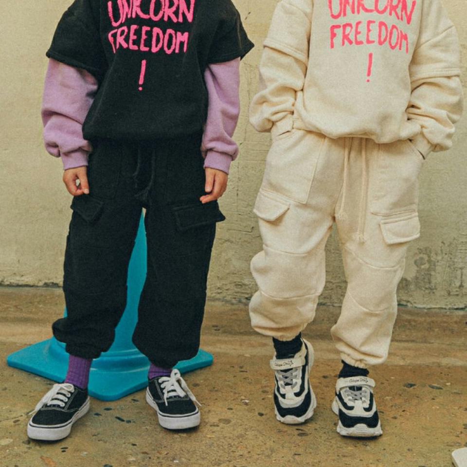 【キッズ30%OFF】裏起毛カーゴジョガーパンツ(junior)・u10346 キッズ【9~17才】【pt】【パンツ ズボン ロングパンツ 長ズボン ジョガーパンツ カーゴ 単色 無地 シンプル 裏起毛 カジュアル 女の子 男の子 冬 韓国 韓国子供服 子供 こども 子供服 こども服】【KIDS】