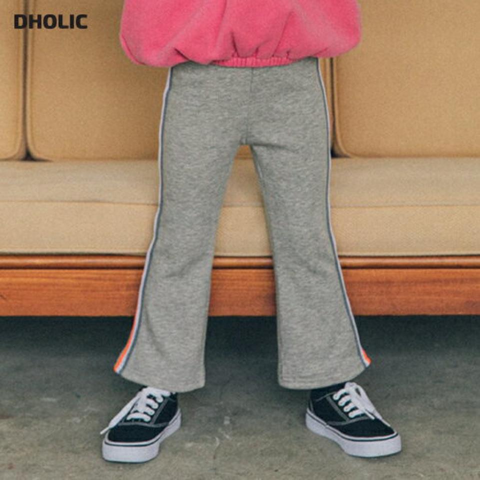 【キッズ30%OFF】ボア裏地ラインブーツカットパンツ(Junior)・u10322 キッズ【9~17才】【pt】【パンツ ズボン ロングパンツ 長ズボン 裏地ボア ラインパンツ ブーツカット カジュアル ラフ　女の子 男の子 冬 韓国 韓国子供服 子供 こども 子供服 こども服】【KIDS】