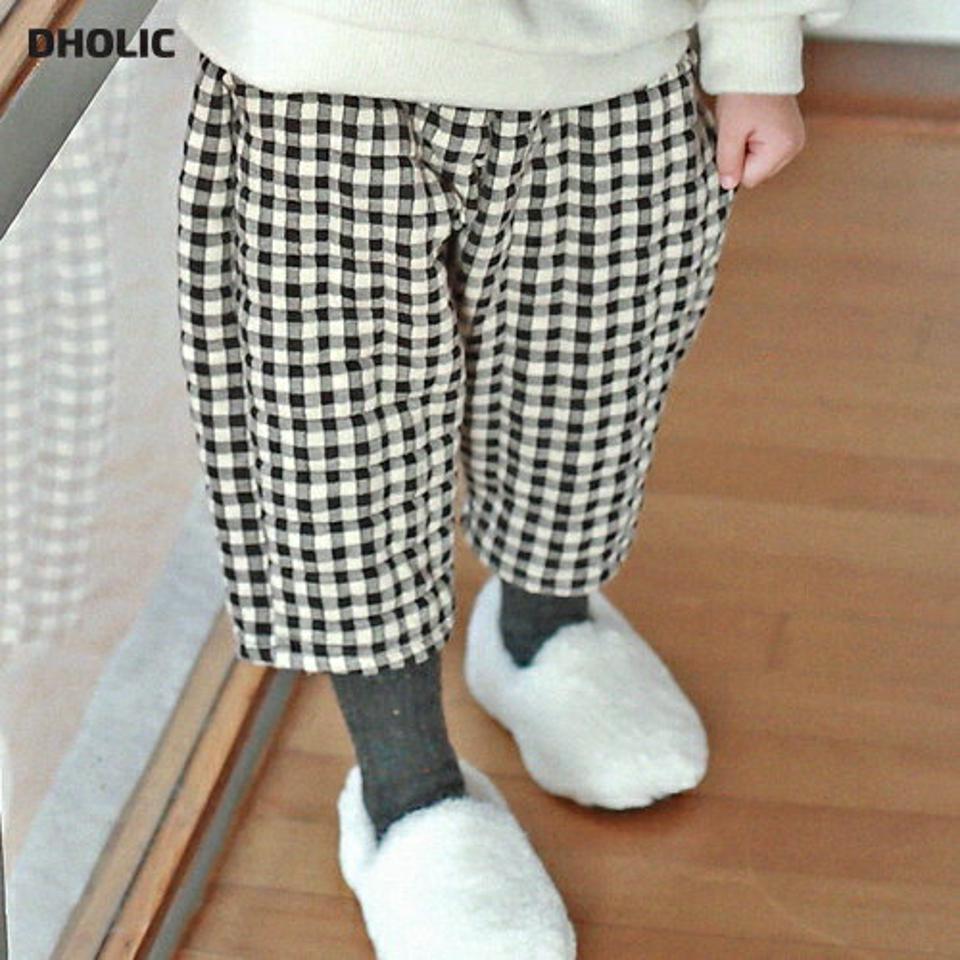 【キッズ30%OFF】2TYPEキルティングパンツ・p010411 キッズ【3~8才】【pt】【パンツ ズボン ロングパンツ 長ズボン チェック柄 ギンガムチェック キルト キルティング かわいい 単色 カジュアル 女の子 男の子 秋 冬 韓国 韓国子供服 子供 こども 子供服 こども服】【KIDS】