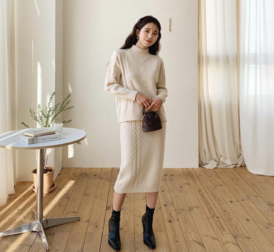 【全品10%OFF】ツイストニット&スカートSET・全2色・e64658 レディース 【ops】【韓国 ファッション セットアップ ニット ハーフネック モックネック 長袖 ケーブルニット スカート ロング ミモレ Hライン スリム 細身 タイトスカート ペンシルスカート 秋 冬】