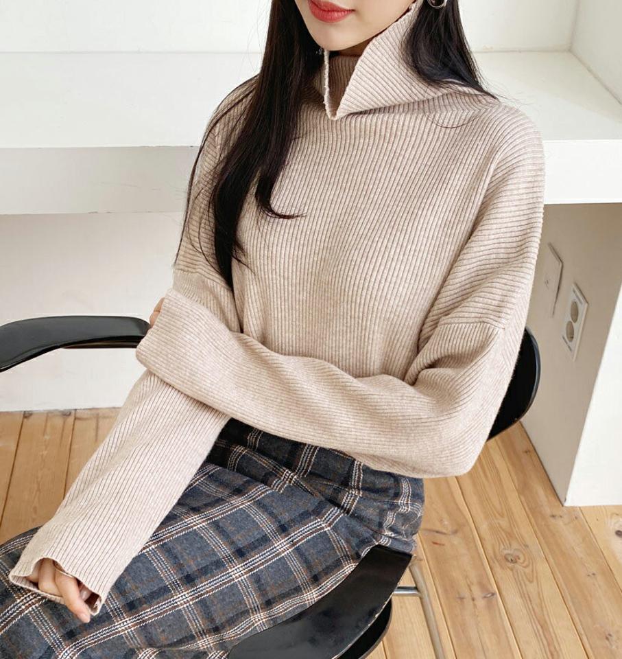 リブタートルニット・全3色・b64648 レディース 【tops】【韓国 ファッション トップス ニット タートルネック ハイネック リブニット ルーズ ゆったり ロング フロントスリット ロングスリーブ 長袖 ドロップショルダー 体型カバー カジュアル 秋 冬】