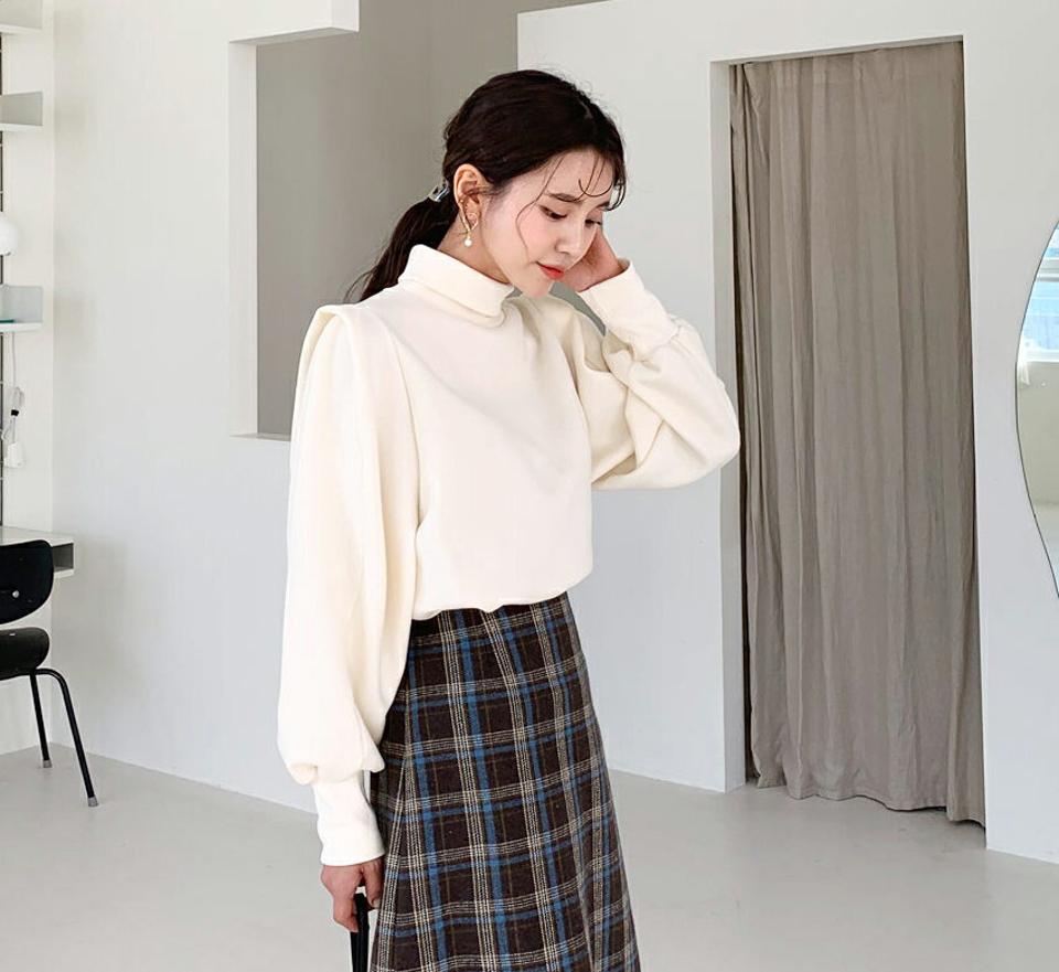 裏起毛ハイネックスウェット・全4色・b64673 レディース 【tops】【韓国 ファッション トップス スウェット トレーナー Tシャツ タートルネック 長袖 パフスリーブ ぼわん袖 ボリューム袖 ルーズ ゆったり 体型カバー 無地 カジュアル 秋 冬】