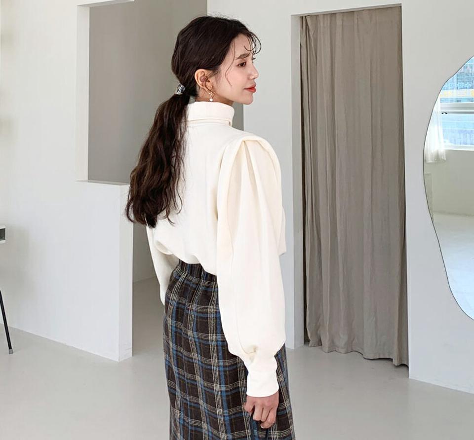裏起毛ハイネックスウェット・全4色・b64673 レディース 【tops】【韓国 ファッション トップス スウェット トレーナー Tシャツ タートルネック 長袖 パフスリーブ ぼわん袖 ボリューム袖 ルーズ ゆったり 体型カバー 無地 カジュアル 秋 冬】