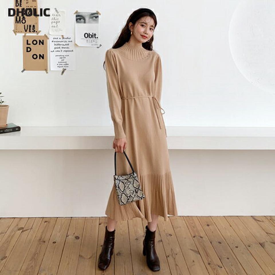 ストラップ付ニットワンピース・全2色・b64679 レディース 【ops】【韓国 ファッション ワンピース ロング フレア Aライン モックネック 長袖 パフスリーブ ニットワンピース 無地 カジュアル 秋 冬】