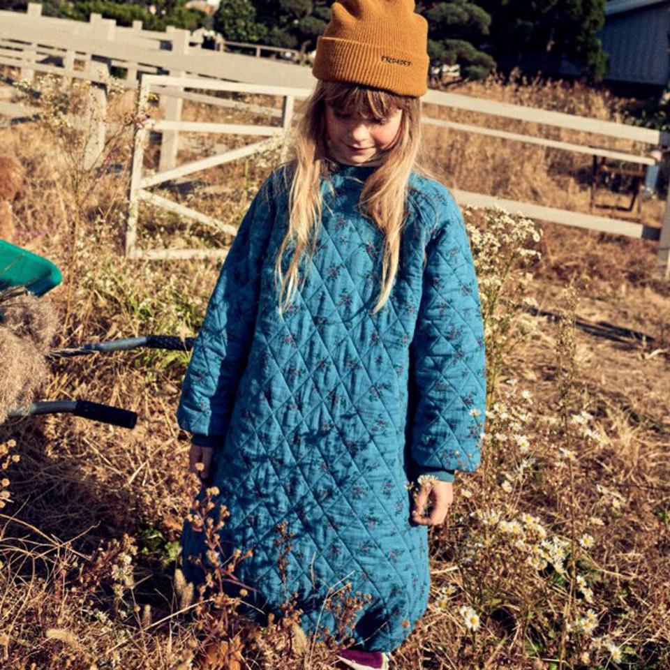 【キッズ30%OFF】【送料無料】花柄キルトワンピース・u10242 キッズ【3~8才】【ops】【ワンピース ロング ロングワンピース キルト キルティング 長袖 花柄 フラワー 可愛い かわいい 女の子 冬 韓国 韓国子供服 子供 こども 子供服 こども服】【KIDS】