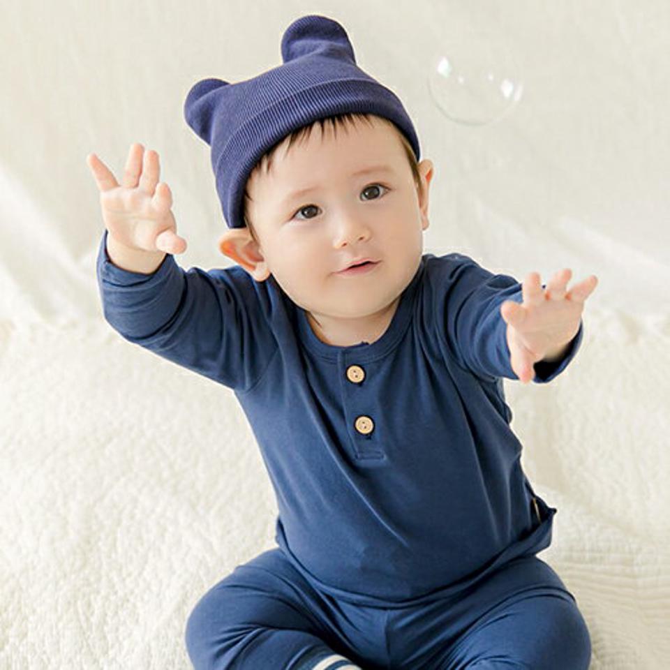 ツーボタン長袖Tシャツ(navy)・p009027 キッズ【0~2才】【tops】【トップス Tシャツ 長袖 ボタン 単色 無地 シンプル カジュアル ラフ 女の子 男の子 秋 冬 韓国 韓国子供服 子供 こども 子供服 こども服】【KIDS】