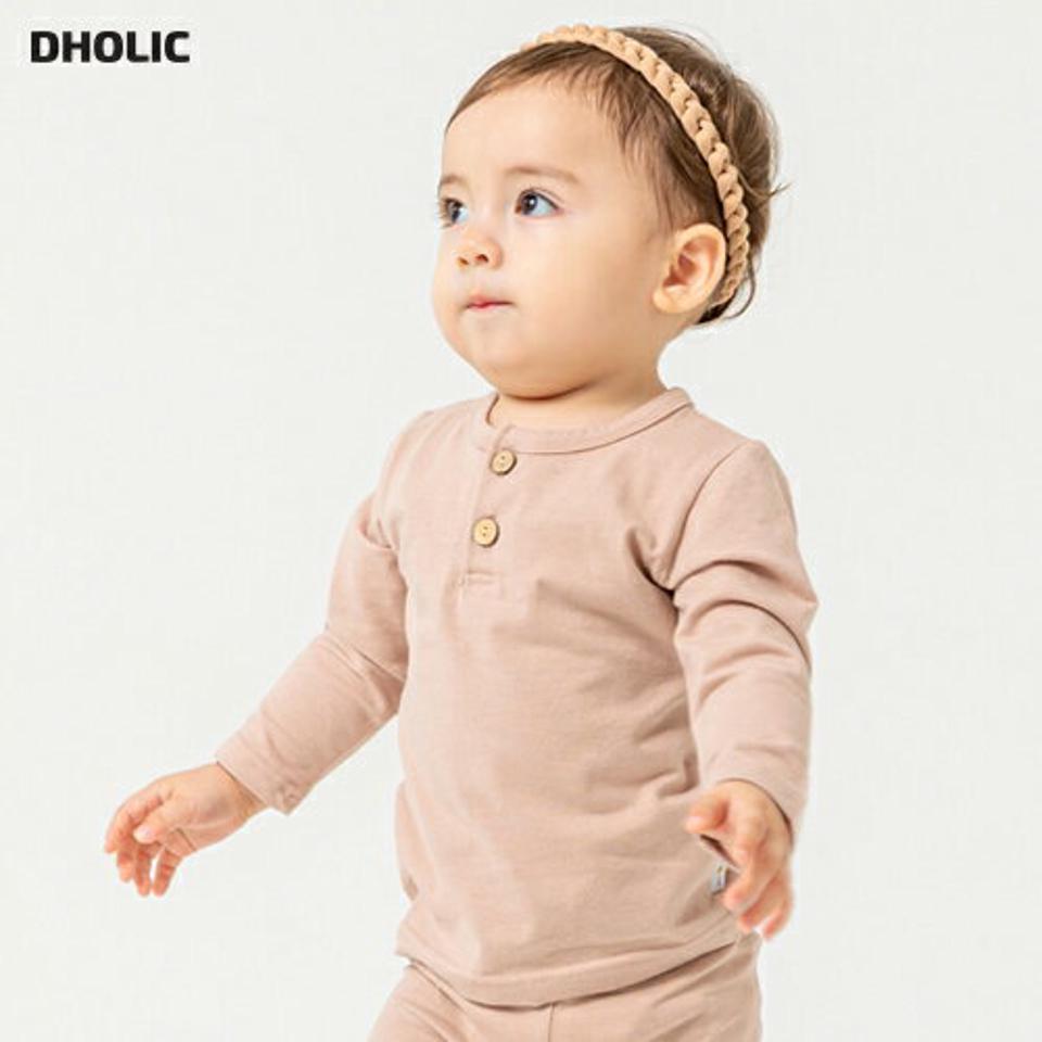 ツーボタン長袖Tシャツ(beige)・p009032 キッズ【0~2才】【tops】【トップス Tシャツ 長袖 ボタン 単色 無地 シンプル カジュアル ラフ 女の子 男の子 秋 冬 韓国 韓国子供服 子供 こども 子供服 こども服】【KIDS】