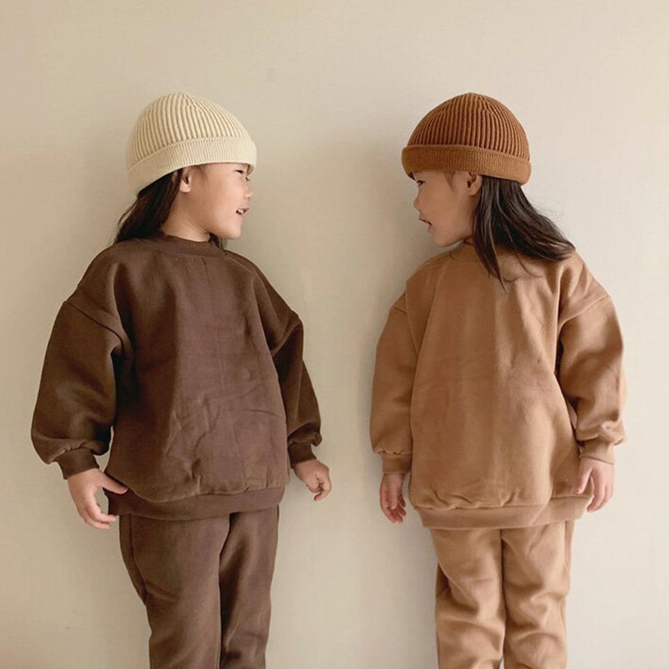 【キッズ30%OFF】裏起毛コットンスウェット(junior)・u10142 キッズ 【9~17才】【tops】【韓国 ファッション トップス トレーナー Tシャツ カットソー 長袖 ルーズ 女の子 男の子 無地 ユニセックス キッズ 子供 こども 子供服 通学 小学生 ジュニア 秋 冬】【KIDS】