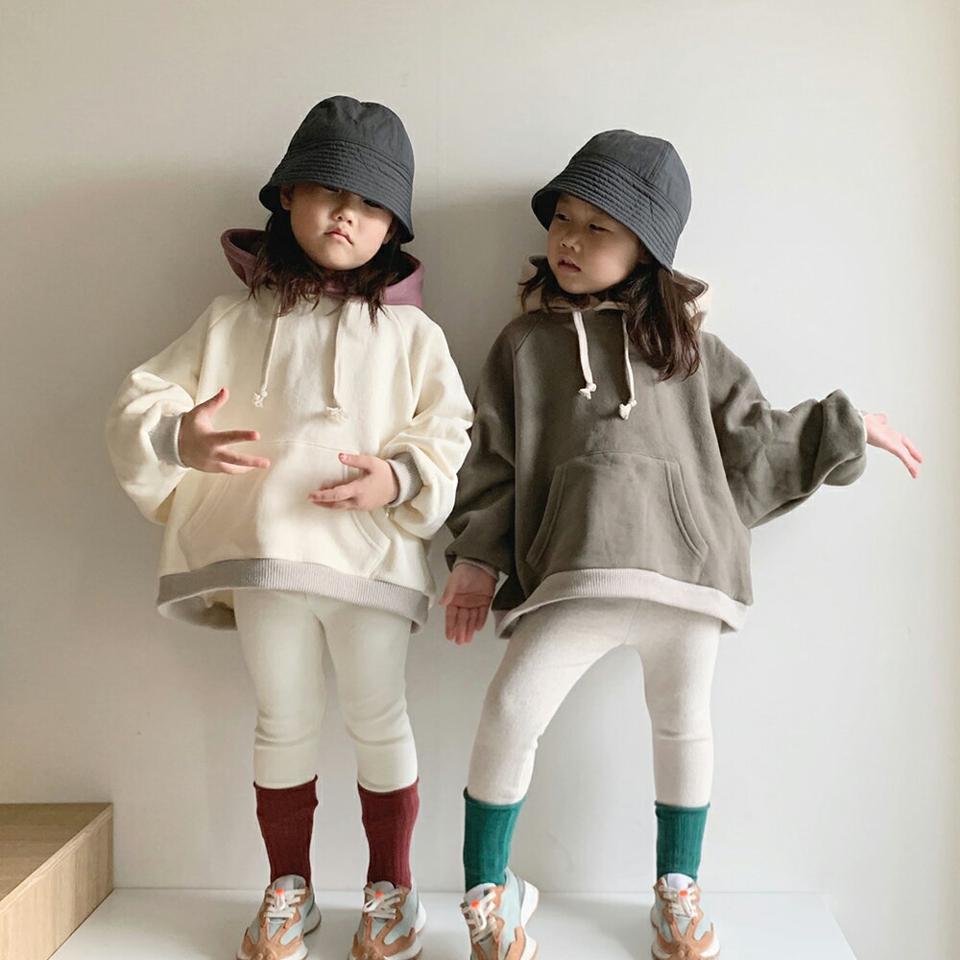 【キッズ30%OFF】裏起毛コットンフーディ(junior)・u10131 キッズ 【9~17才】【tops】【韓国 ファッション トップス スウェット トレーナー Tシャツ パーカー 長袖 ルーズ 配色 女の子 男の子 ユニセックス キッズ 子供 こども 子供服 通学 小学生 ジュニア 秋 冬】【KIDS】