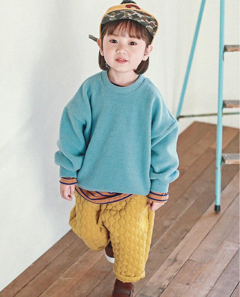 起毛スウェット&キルティングパンツ上下SET・p010397 キッズ 【3~8才】【SET】【韓国 ファッション セットアップ トレーナー Tシャツ カットソー 長袖 パンツ ロング キルト 女の子 男の子 キッズ 子供 子供服 幼稚園 通学 通園 低学年 秋 冬】【KIDS】【WS】