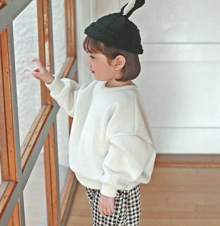 起毛オーバーニット・p010402 キッズ 【3~8才】【tops】【韓国 ファッション トップス　ニット 長袖 ルーズ ゆったり リブニット 女の子 男の子 無地 ユニセックス キッズ 子供 子供服 幼稚園 通学 通園 低学年 秋 冬】【KIDS】【WS】