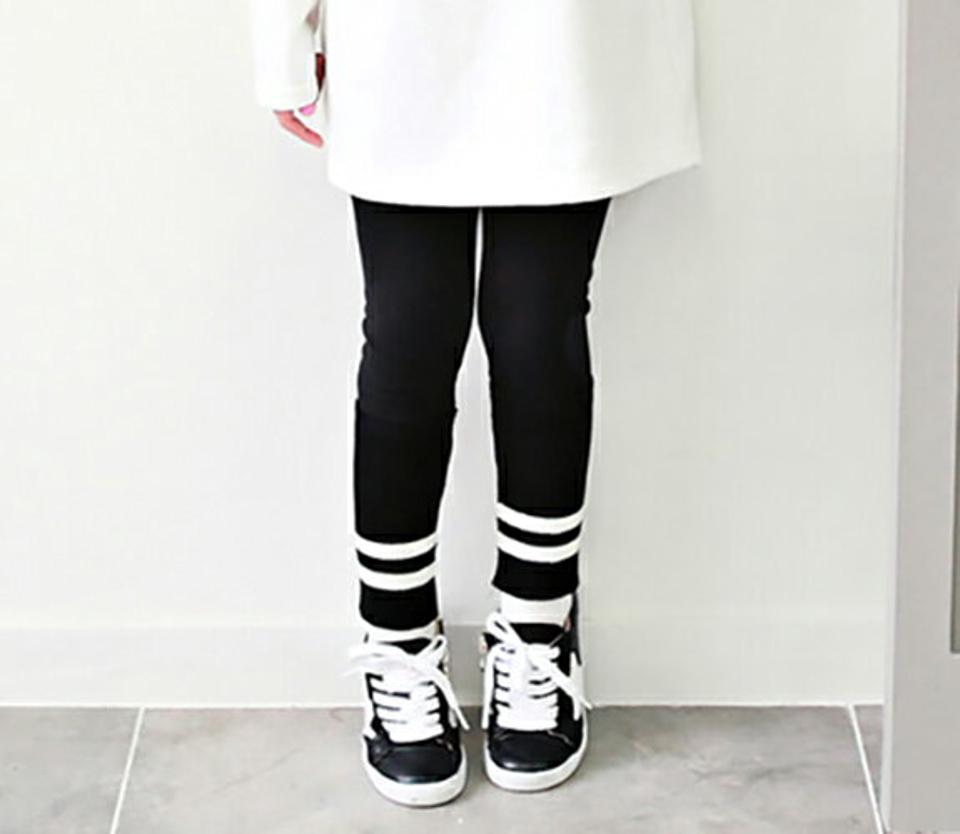 ファー裏地配色レギンス・p010377 キッズ 【3~8才】【pt】【韓国 ファッション ボトムス レギンス パンツ スパッツ リブヘム ユニーク 女の子 男の子 ユニセックス 裏ファー 保温 暖かい キッズ 子供 子供服 幼稚園 通学 通園 低学年 秋 冬】【KIDS】