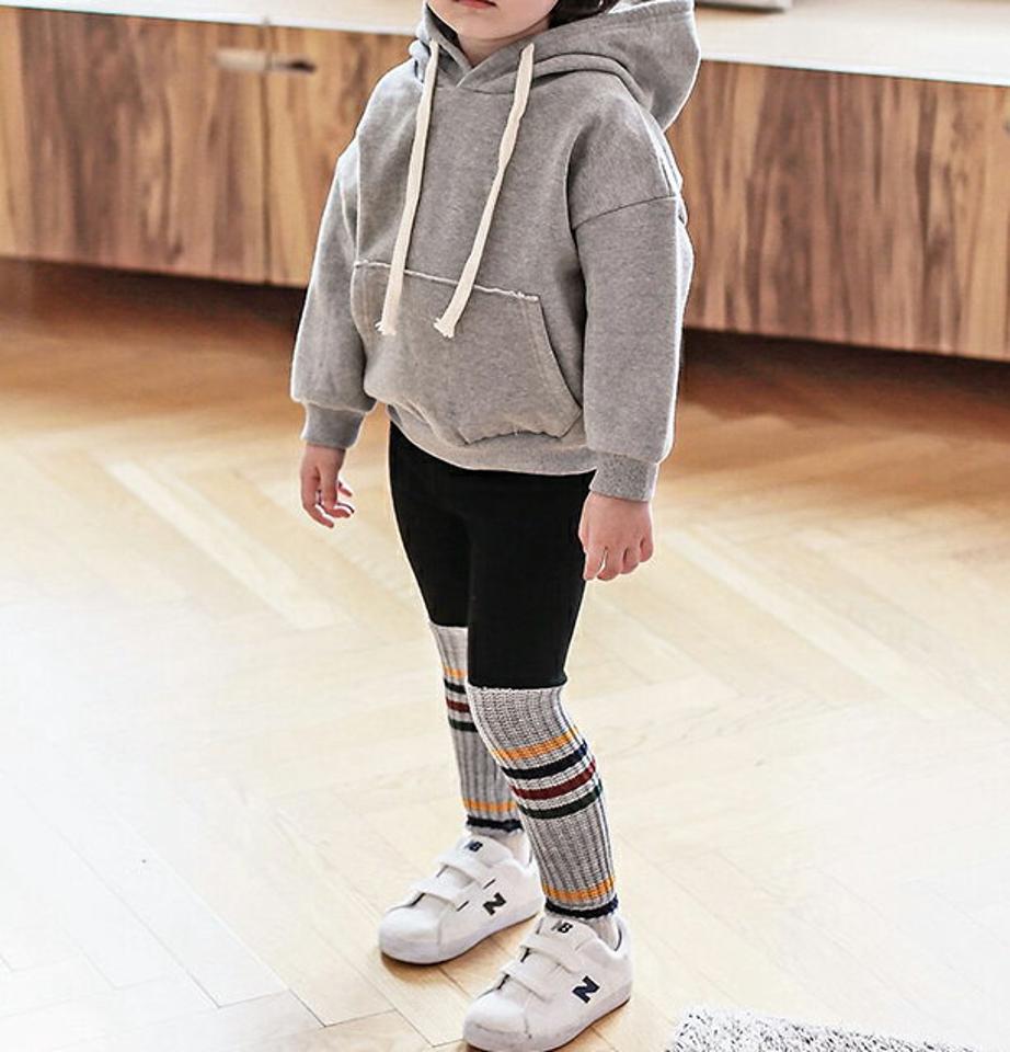 【キッズ30%OFF】両起毛カットオフフーディ上下SET・p010418 キッズ 【3~8才】【SET】【韓国 ファッション セットアップ トレーナー Tシャツ パーカー 長袖 レギンス パンツ スパッツ ロング 女の子 男の子 キッズ 子供 子供服 幼稚園 通学 通園 低学年 秋 冬】【KIDS】