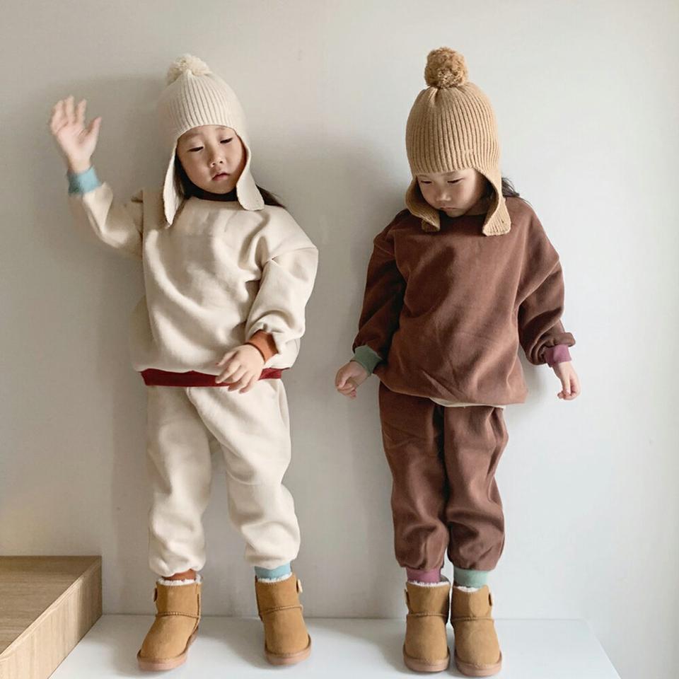 【只今50%OFF】裏起毛ヘム配色スウェット上下SET(junior)・u10157 キッズ 【9~17才】【SET】【韓国 ファッション セットアップ スウェット トレーナー Tシャツ 長袖 パンツ ロング アウトドア 運動 キッズ 子供 こども 子供服 通学 小学生 ジュニア 秋 冬】【KIDS】【WS】