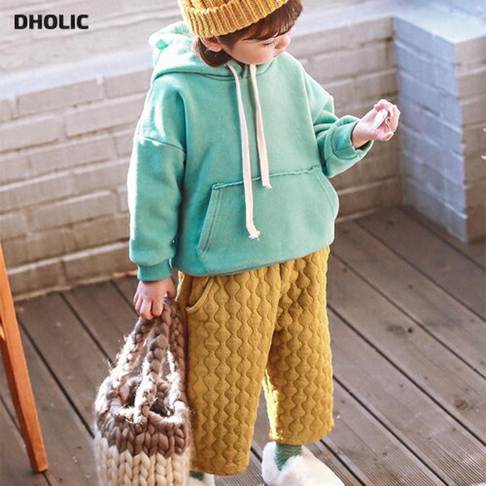 両起毛WOWフーディ&キルティングパンツ上下SET・p010395 キッズ 【3~8才】【SET】【韓国 ファッション セットアップ トレーナー Tシャツ カットソー 長袖 パンツ ロング キルト 女の子 男の子 キッズ 子供服 幼稚園 通学 通園 低学年 秋 冬】【KIDS】【WS】