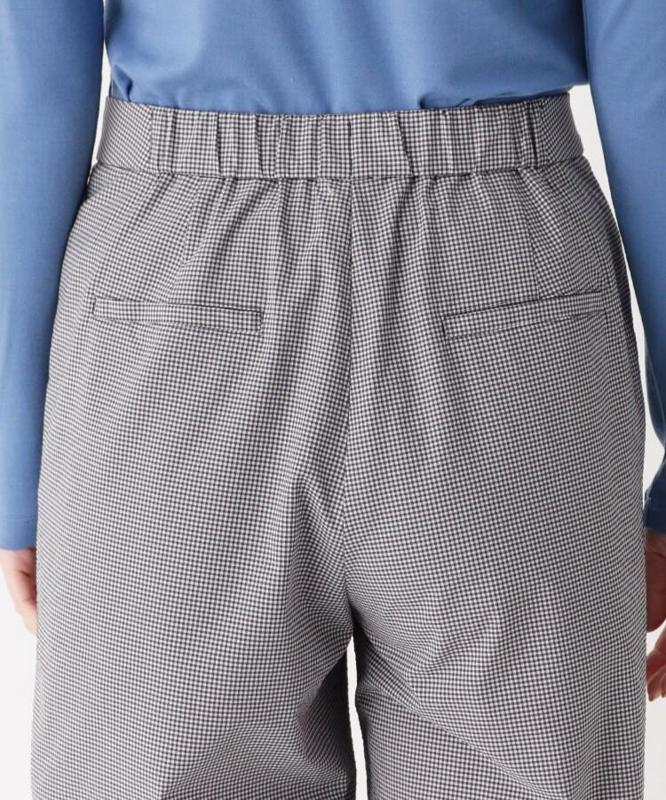 ノンタックワイドストレートパンツ