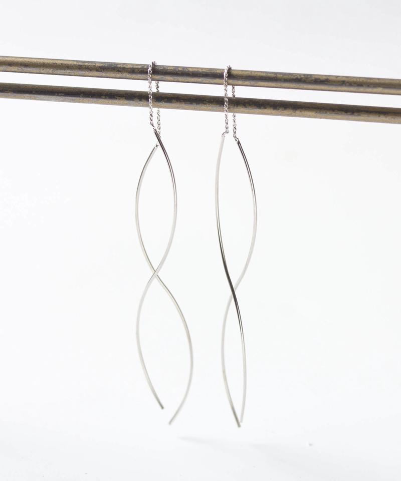 ＜SALE50%OFF＞ツインカーブバーアメリカンピアス