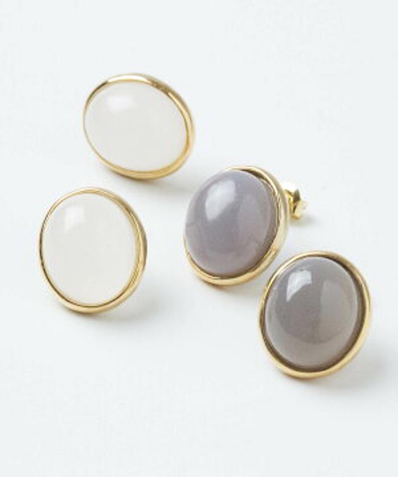 ＜SALE50%OFF＞一粒オーバルカットカルセドニーピアス