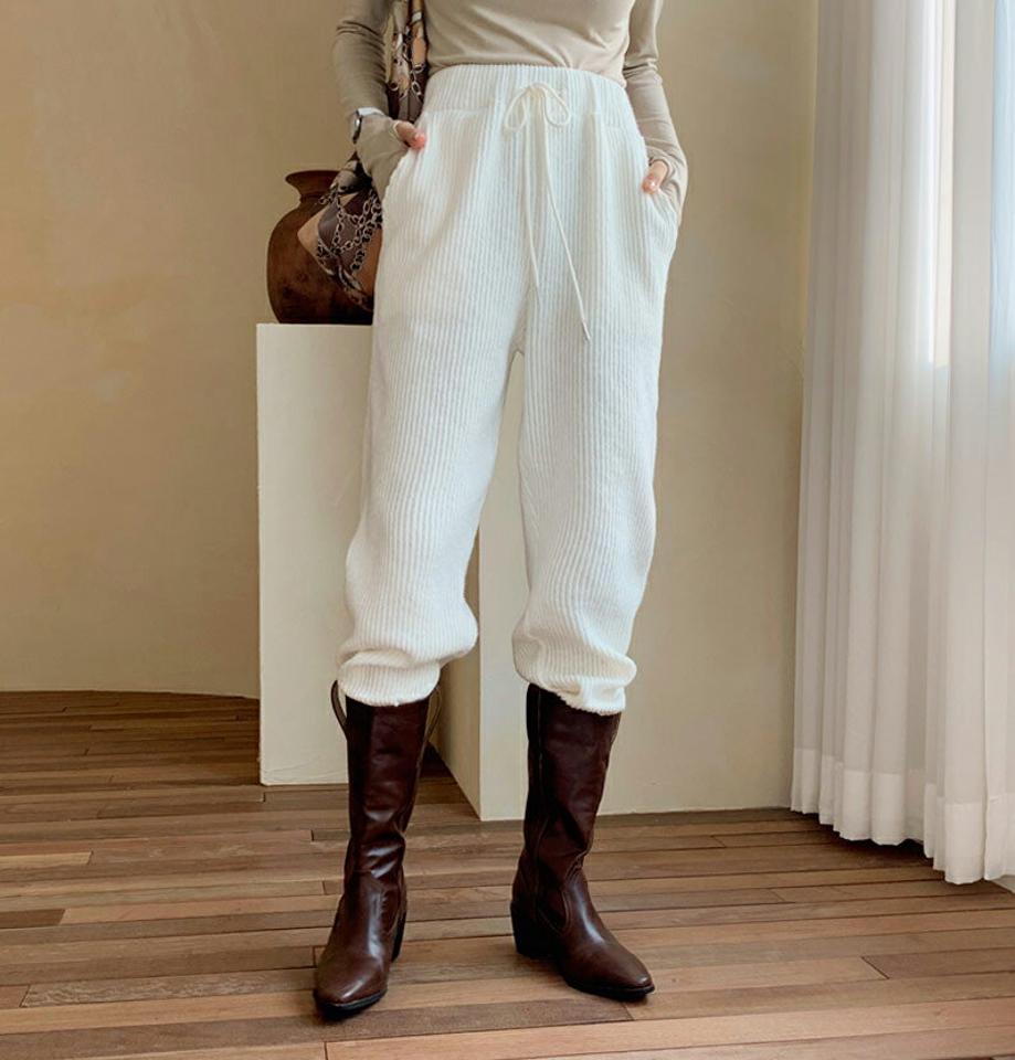 リブジョガーパンツ・全2色・t61329 レディース 【pt】【韓国 ファッション ボトムス パンツ ロング フルレングス 10分丈 十分丈 絞り ウエストゴム ルーズ ゆったり リブパンツ 無地 ワンマイルウェア 楽 カジュアル 秋 冬】