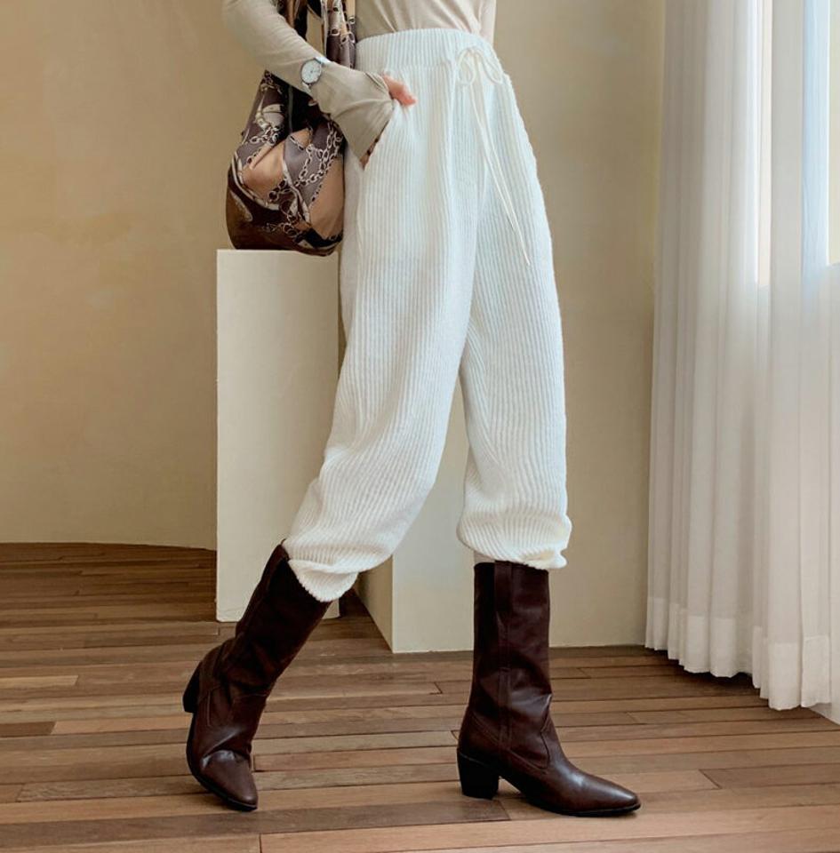 リブジョガーパンツ・全2色・t61329 レディース 【pt】【韓国 ファッション ボトムス パンツ ロング フルレングス 10分丈 十分丈 絞り ウエストゴム ルーズ ゆったり リブパンツ 無地 ワンマイルウェア 楽 カジュアル 秋 冬】