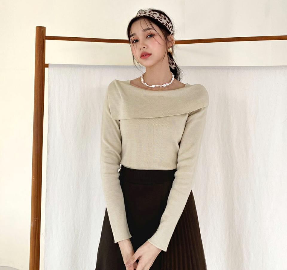 アンバランスカラーニット・全3色・b61312 レディース 【tops】【韓国 ファッション トップス ニット 長袖 アンバランス カラー ボートネック スリム 無地 細身 ハイゲージ 大人 上品 デコルテ スクエアネック カジュアル 秋 冬】
