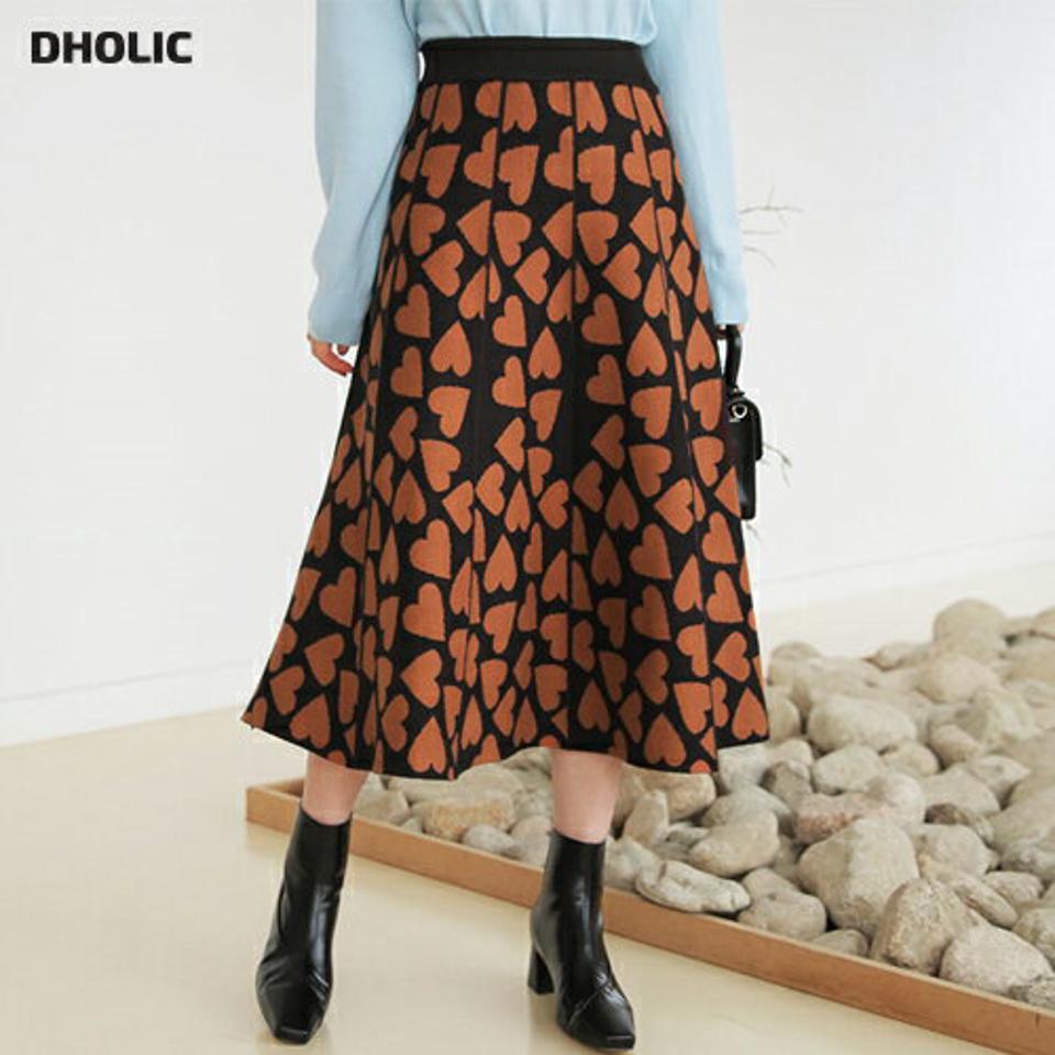 ハートニットスカート・全2色・b65966 レディース 【sk】【スカート ロング ロングスカート 総柄 ハート 柄 ニット ニットスカート ウエストゴム 可愛い かわいい フレア 大人 フレアスカート 秋 冬 韓国 ファッション】【ハイホリHIHOLLI】