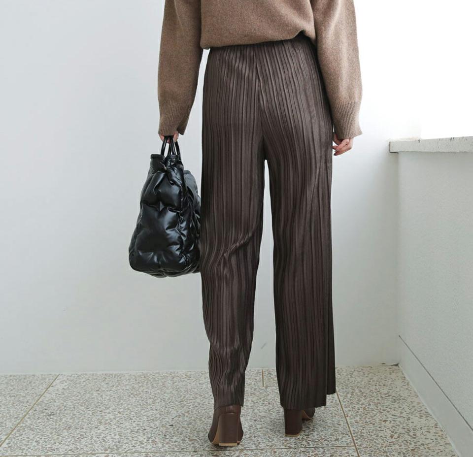 ベロアプリーツパンツ・全3色・t65961 レディース 【pt】【パンツ ズボン ロングパンツ プリーツ プリーツパンツ ベロア ベロアパンツ 単色 マット 光沢 ワイド ストレート ウエストゴム 秋 冬 韓国 ファッション】【ハイホリHIHOLLI】