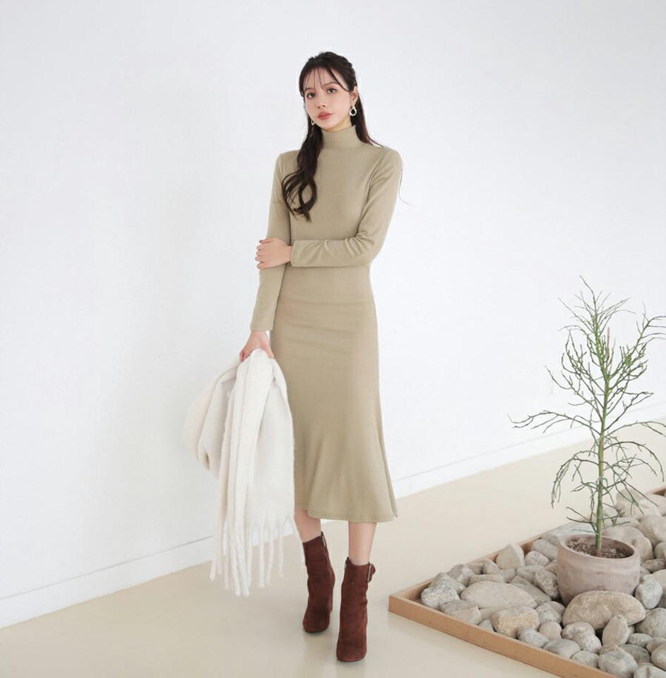 ハイネックスリムワンピース・全3色・b65877 レディース 【ops】【ワンピース ロング ロングワンピース 長袖 スリム ハイネック Aライン ベーシック 単色 無地 シンプル きれいめ 大人 秋 冬 韓国 ファッション】【ハイホリHIHOLLI】