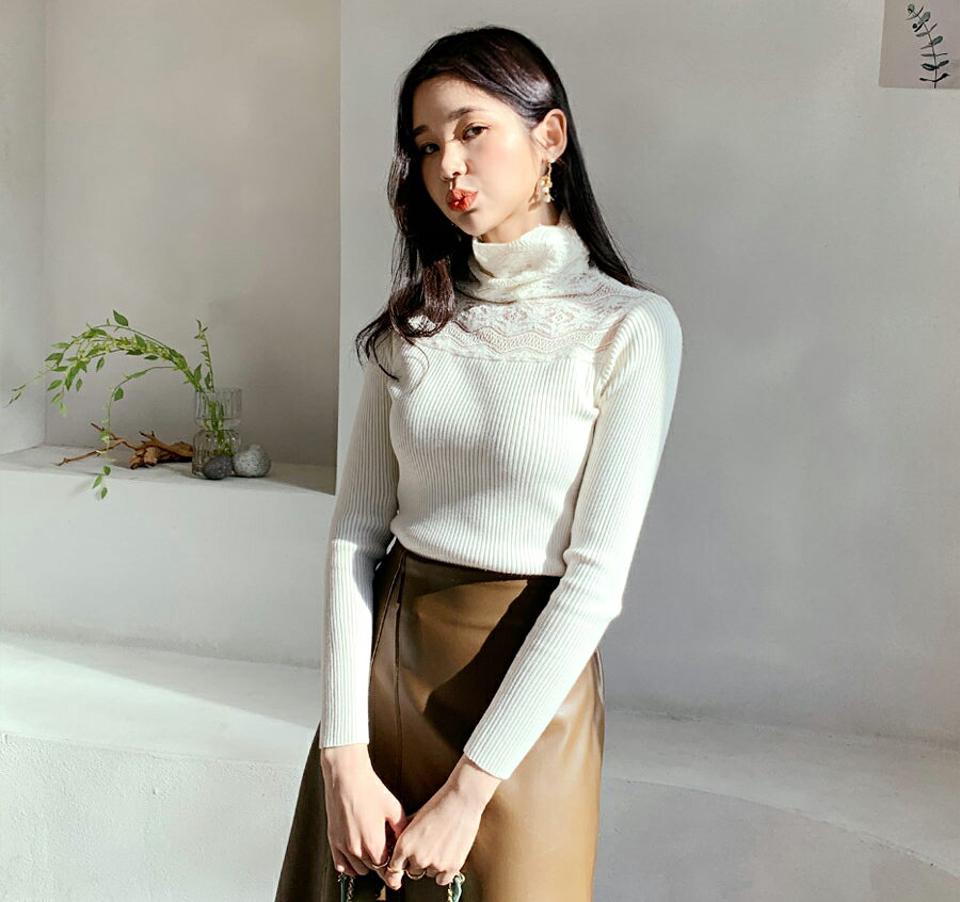 レースタートルニット・全2色・b62213 レディース 【tops】【韓国 ファッション トップス ニット タートルネック ハイネック レースネック 長袖 リブニット スリム 細身 タイト きれいめ 上品 フェミニン 大人 カジュアル 秋 冬】