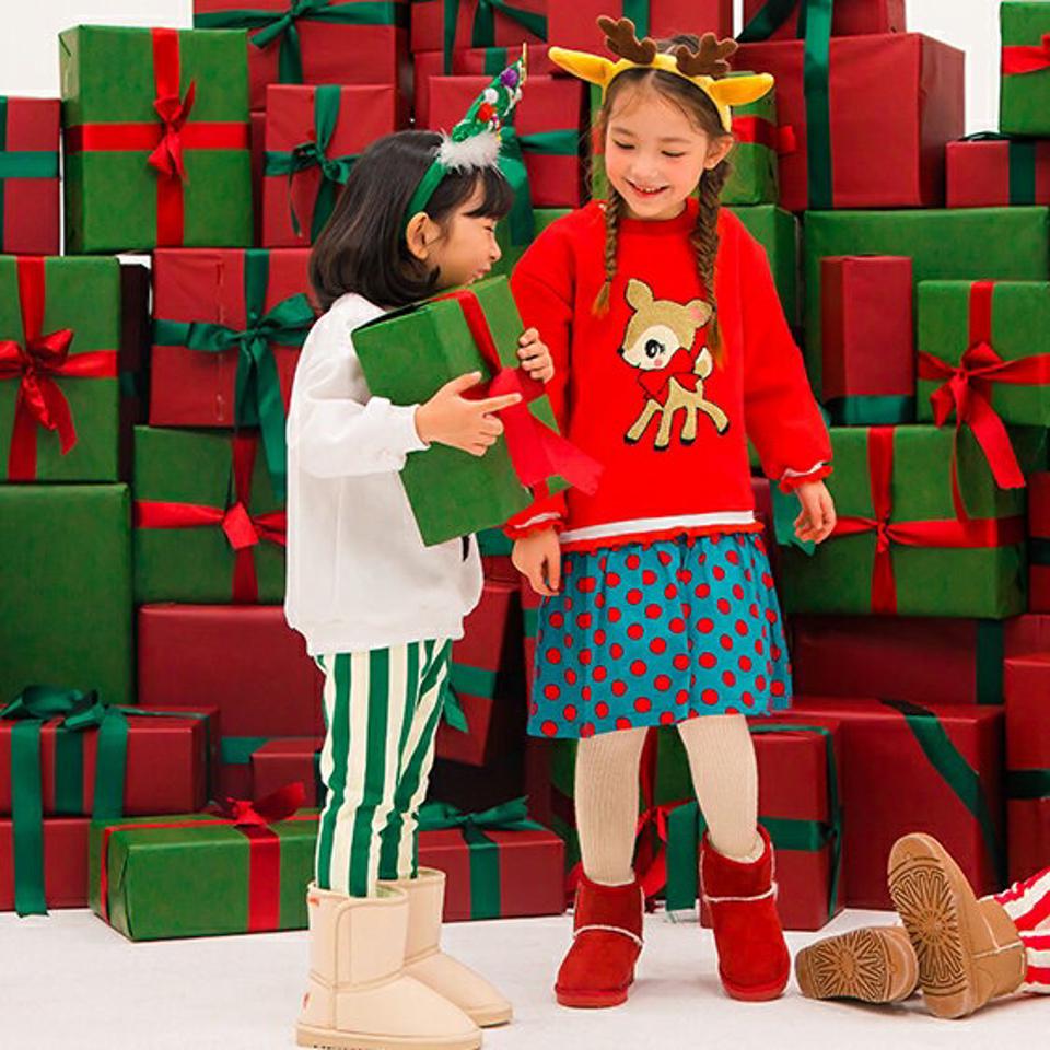 裏起毛ツリースウェット上下SET・p010618 キッズ【3~8才】【set】【セット 上下 トップス 長袖 トレーナー パンツ ズボン ロングパンツ 長ズボン クリスマス ストライプ柄 裏起毛 女の子 男の子 冬 韓国 韓国子供服 こども 子供服 こども服】【KIDS】