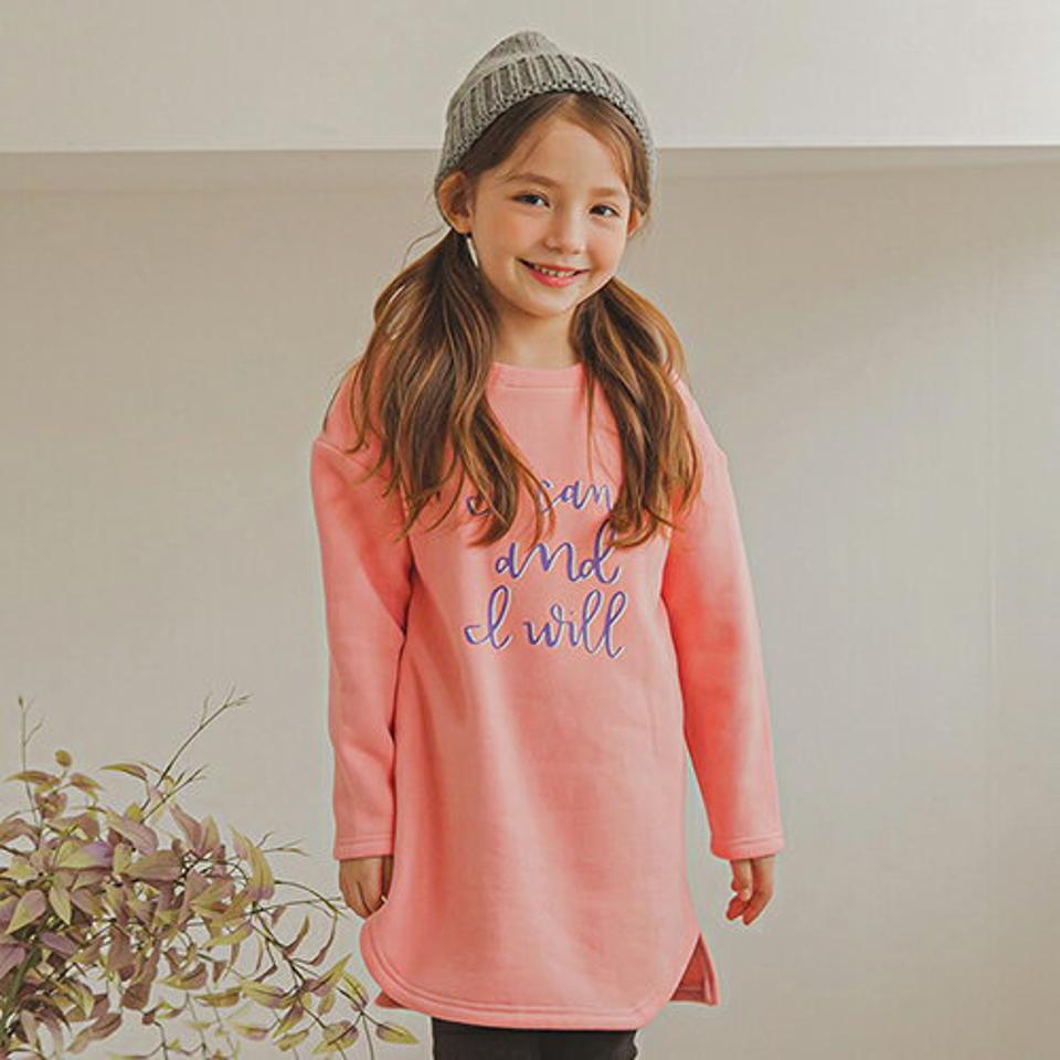 裏起毛サイドスリットロングTシャツ(pink)・p010007 キッズ 【3~8才】【tops】【韓国 ファッション トップス Tシャツ カットソー 長袖 ロング チュニック ワンピース レタリング 女の子 男の子 キッズ 子供服 幼稚園 通学 通園 低学年 秋 冬】【KIDS】