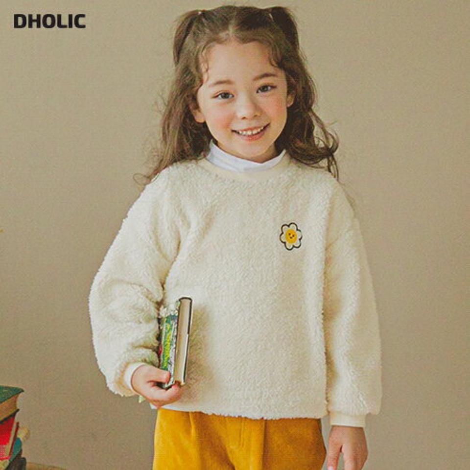 スマイルフラワーボアスウェット(ivory)・p009896 キッズ 【3~8才】【tops】【韓国 ファッション トップス スウェット トレーナー Tシャツ ボアTシャツ ボア ファー ロゴ 女の子 男の子 キッズ 子供 子供服 幼稚園 通学 通園 低学年 秋 冬】【KIDS】