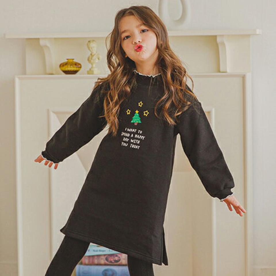 裏起毛ツリー刺繍ワンピース(black)・p009881 キッズ 【3~8才】【ops】【韓国 ファッション ワンピース ミディワンピース 膝丈 Hライン ロゴ イラスト プリント 長袖 女の子 ハーフネック キッズ 子供 子供服 幼稚園 通学 通園 低学年 秋 冬】【KIDS】