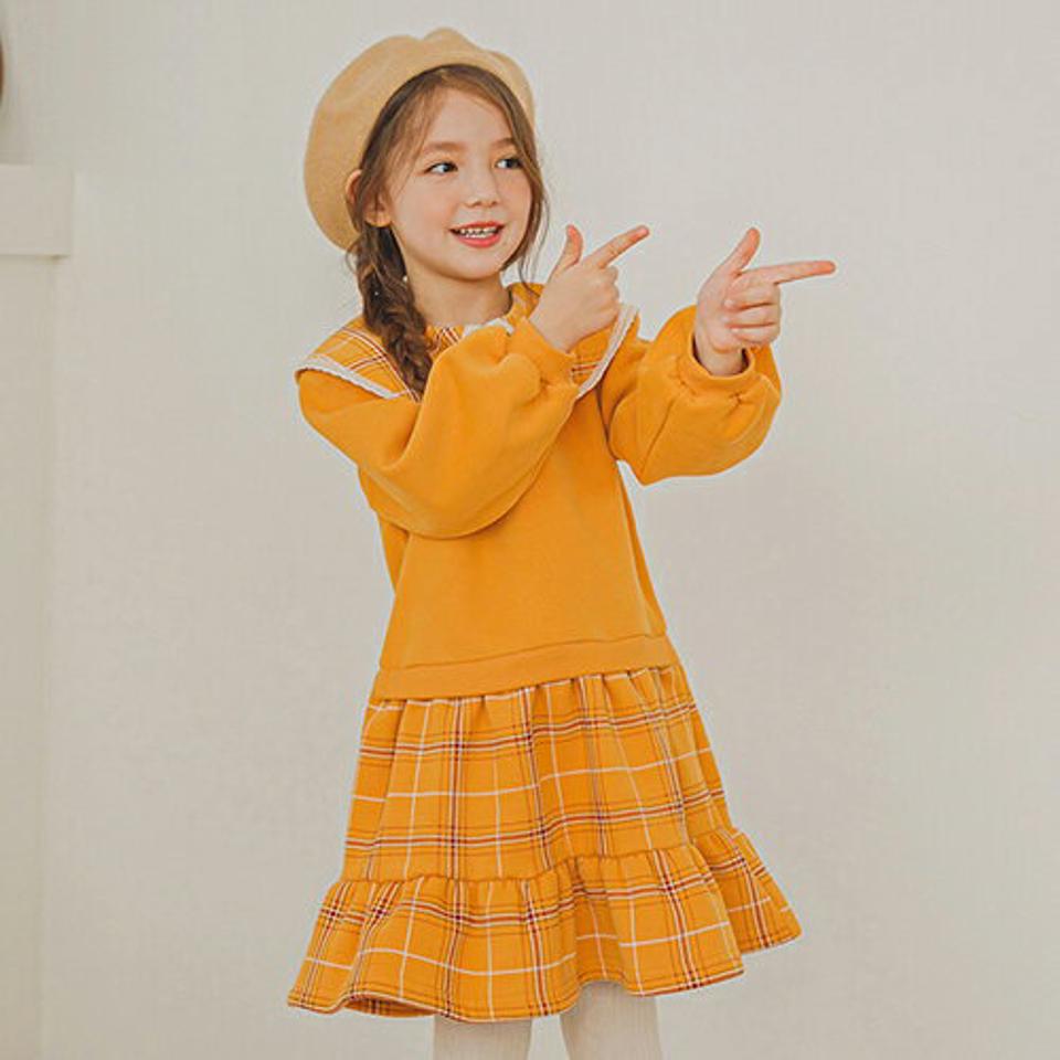 裏起毛チェックドッキングワンピース(mustard)・p009854 キッズ 【3~8才】【ops】【韓国 ファッション ワンピース ミディワンピース フレア Aライン セーラーカラー 襟 長袖 コットン 女の子 キッズ 子供服 幼稚園 通学 通園 低学年 秋 冬】【KIDS】