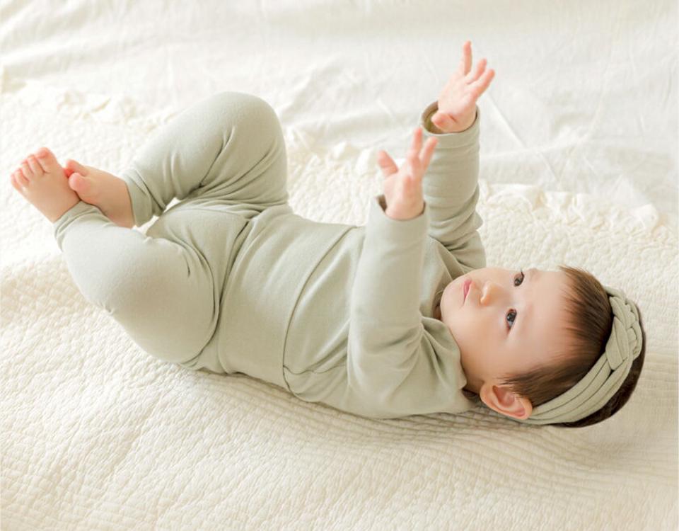 ルームウェア(mint) p009023 【0~2才】【bc】【韓国 ファッション パジャマ 上下セット セットアップ Tシャツ カットソー 長袖 ロング パンツ スリム コットン子供 子供用 ベビー 赤ちゃん ベビー用 赤ちゃん用 出産祝い 春 秋 冬】【KIDS】