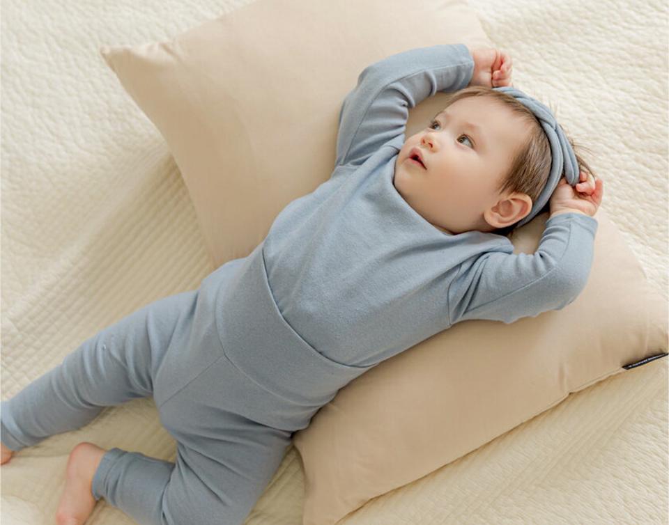 ルームウェア(blue) p009025 【0~2才】【bc】【韓国 ファッション パジャマ 上下セット セットアップ Tシャツ カットソー 長袖 ロング パンツ スリム コットン子供 子供用 ベビー 赤ちゃん ベビー用 赤ちゃん用 出産祝い 春 秋 冬】【KIDS】