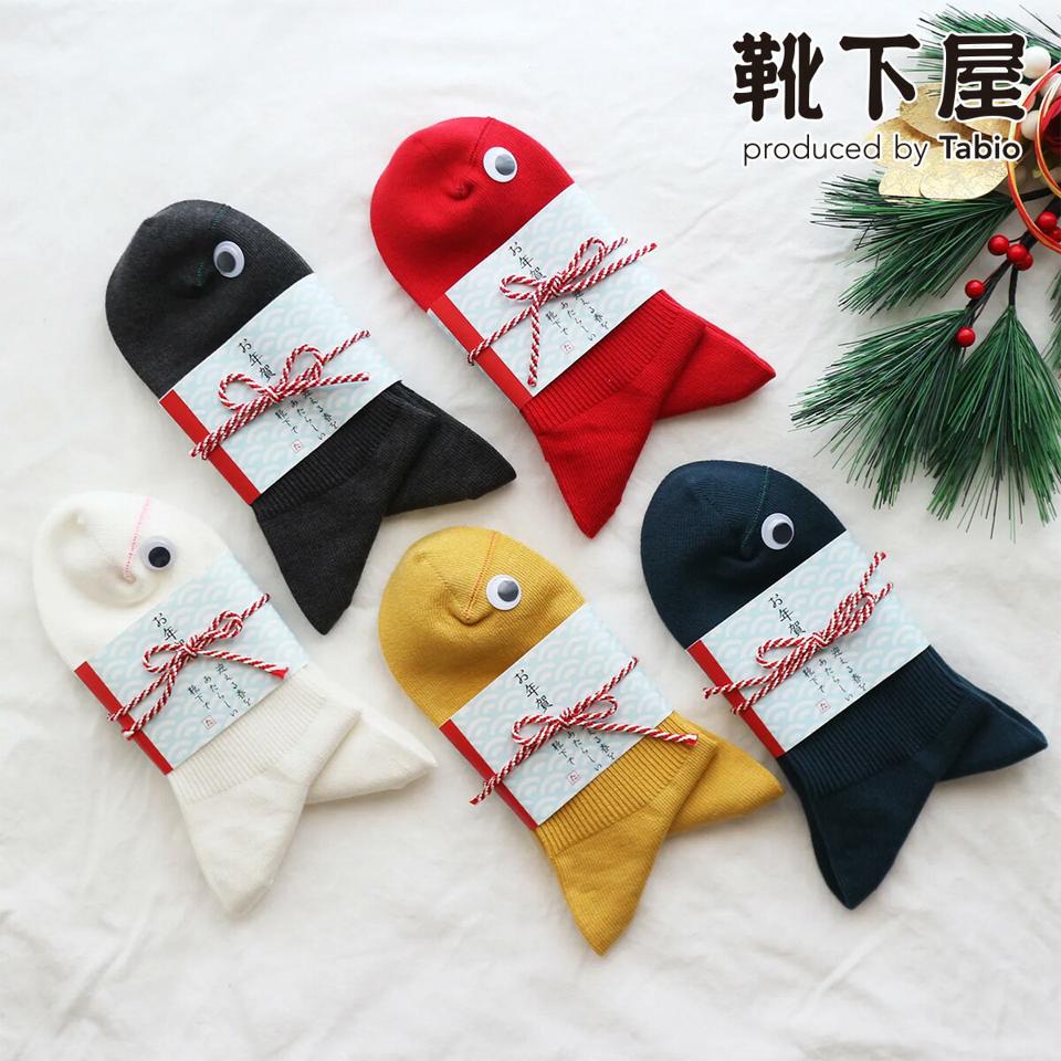【全品送料無料★〜1/16 23:59迄】【あす楽】【靴下屋】【WEB●数量限定】めでたいソックス / 靴下 タビオ Tabio くつ下 レディース 2021年 お正月 新年 お年賀 賀正 鯛 おめでたい ギフト プレゼント 贈り物 日本製