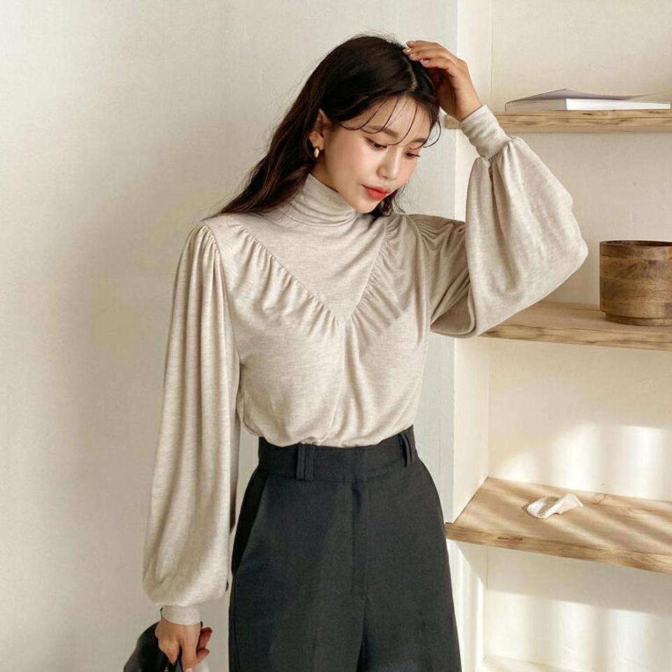 ハイネックギャザーTシャツ・全3色・t62395 レディース 【tops】【韓国 ファッション トップス Tシャツ ハイネック タートルネック 長袖 無地 細身 パフスリーブ ギャザー Tシャツ デイリー カジュアル 秋 冬】