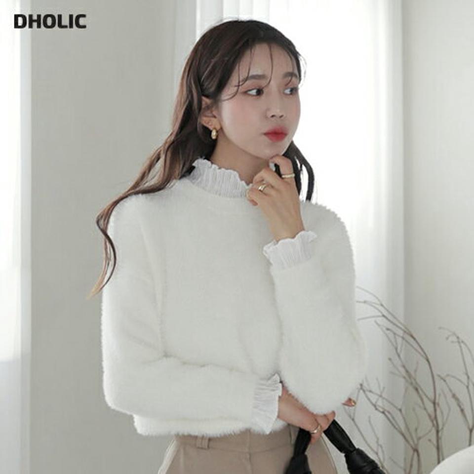 フリルファータッチニット・全2色・b62406 レディース 【tops】【韓国 ファッション トップス ニット 長袖 ロングスリーブ ルーズ ゆったり 体型カバー もちもち ユニーク ラウンドネック ハイネック ソフト やわらかい ファー カジュアル 秋 冬】