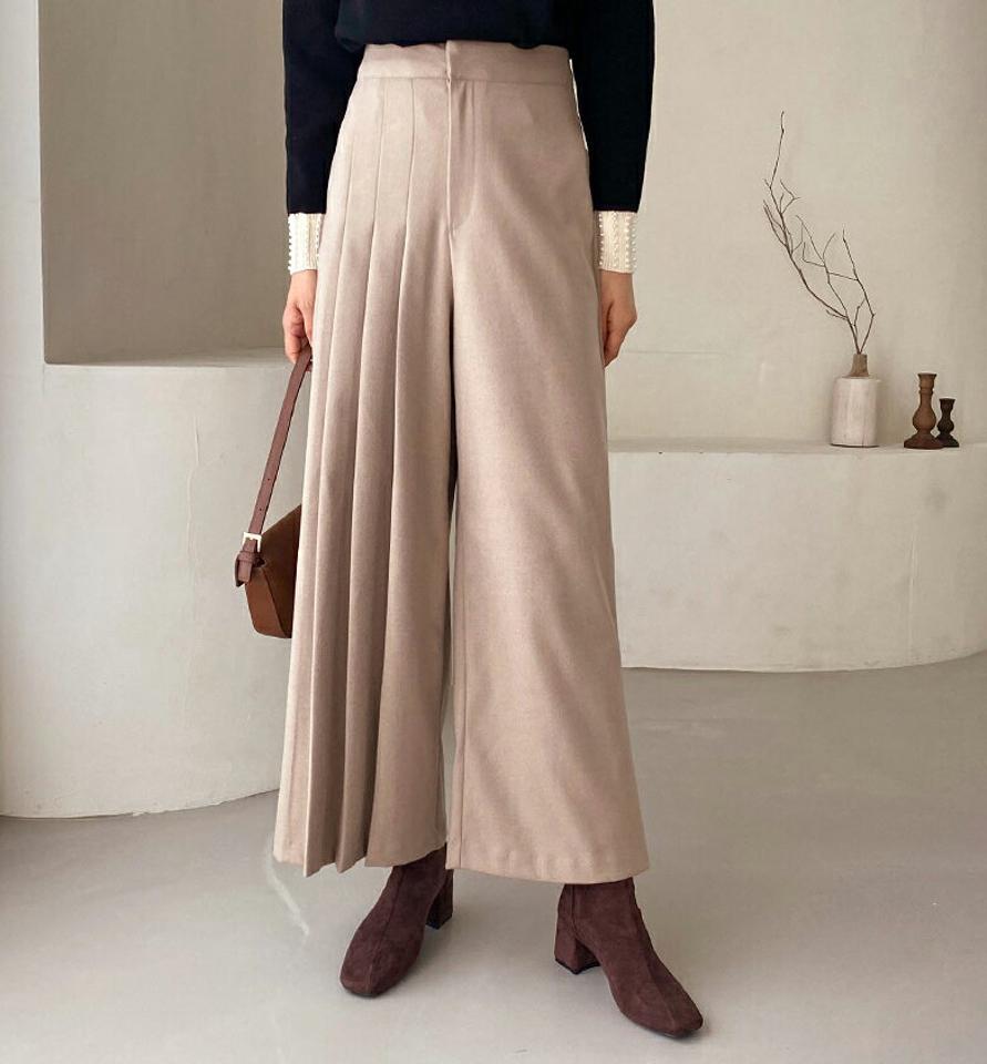 起毛ハーフプリーツパンツ・全2色・b62386 レディース 【pt】【韓国 ファッション ボトムス パンツ ロング ワイド プリーツ 起毛 ハーフプリーツ 無地 フェミニン ファスナー オフィス 大人 上品 カジュアル 秋 冬】