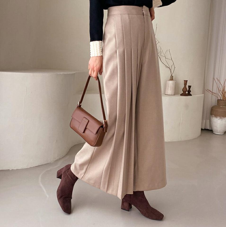 起毛ハーフプリーツパンツ・全2色・b62386 レディース 【pt】【韓国 ファッション ボトムス パンツ ロング ワイド プリーツ 起毛 ハーフプリーツ 無地 フェミニン ファスナー オフィス 大人 上品 カジュアル 秋 冬】