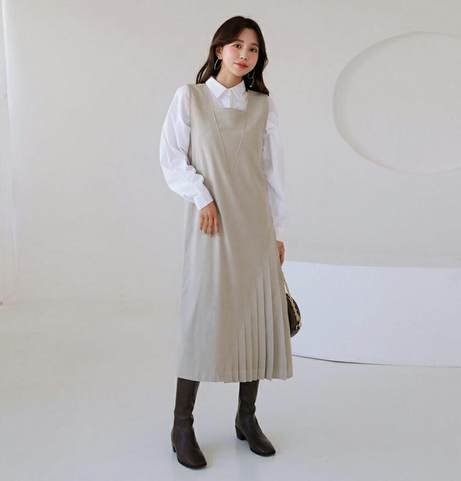 プリーツスリーブレスワンピース・全2色・t62420 レディース 【ops】【韓国 ファッション ワンピース プリーツワンピース Hライン スリーブレス プリーツ ロング Vネック バックファスナー アンバランス スクエアネック カジュアル 秋 冬】