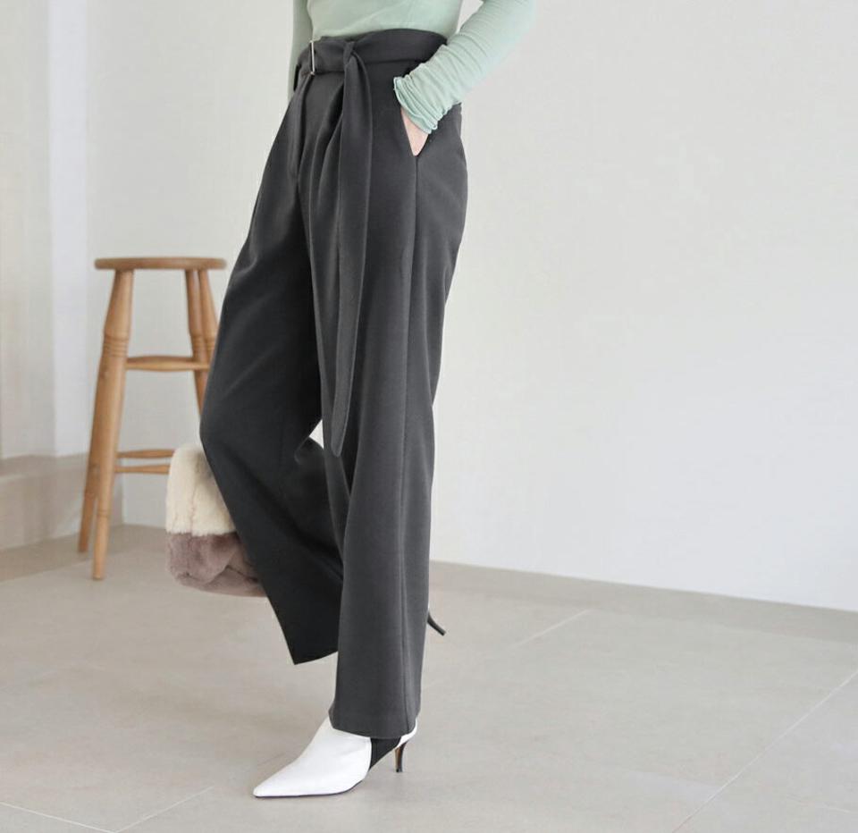 ベルト付ワイドパンツ・全2色・t65928 レディース 【pt】【パンツ ワイドパンツ ワイド ロングパンツ ズボン ベルト付き 単色 無地 シンプル 大人　オフィスカジュアル タック ベーシック 秋 冬 韓国 ファッション】【ハイホリHIHOLLI】