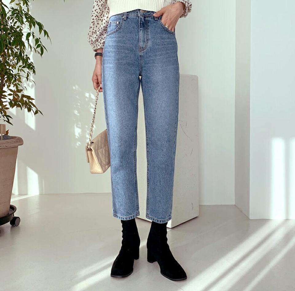 クロップドデニムパンツ・全1色・t56541 レディース 【pt】【韓国 ファッション ボトムス デニム パンツ ロング フォルム スキニー 細身 ポケット付き スリム ベーシック デイリー ボタン ファスナー ベルトループ カジュアル 秋 冬】